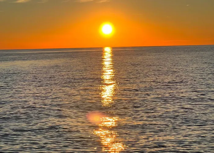 דירה By The Sea 1 *
